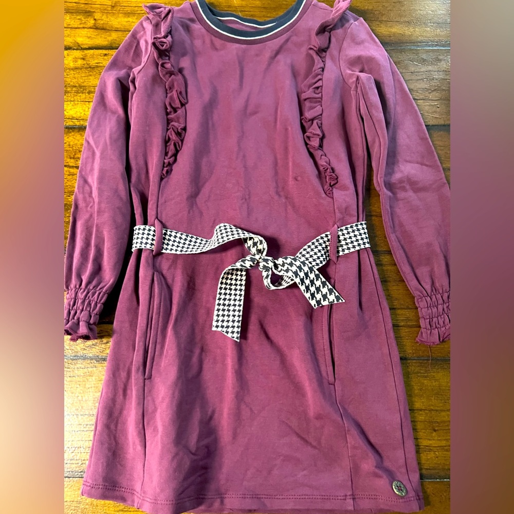 Beautiful Girls Sweatshirt Dress